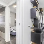 Elegant Apartment Metro A - By Openroma