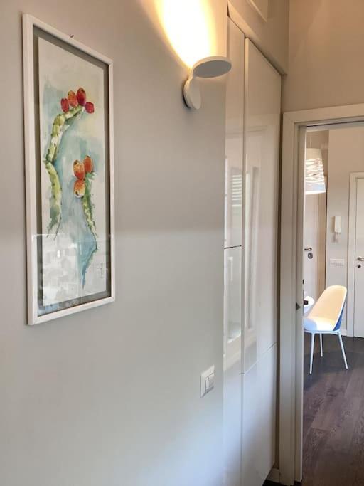 Apartment Elegant Metro A - By Openroma Rom