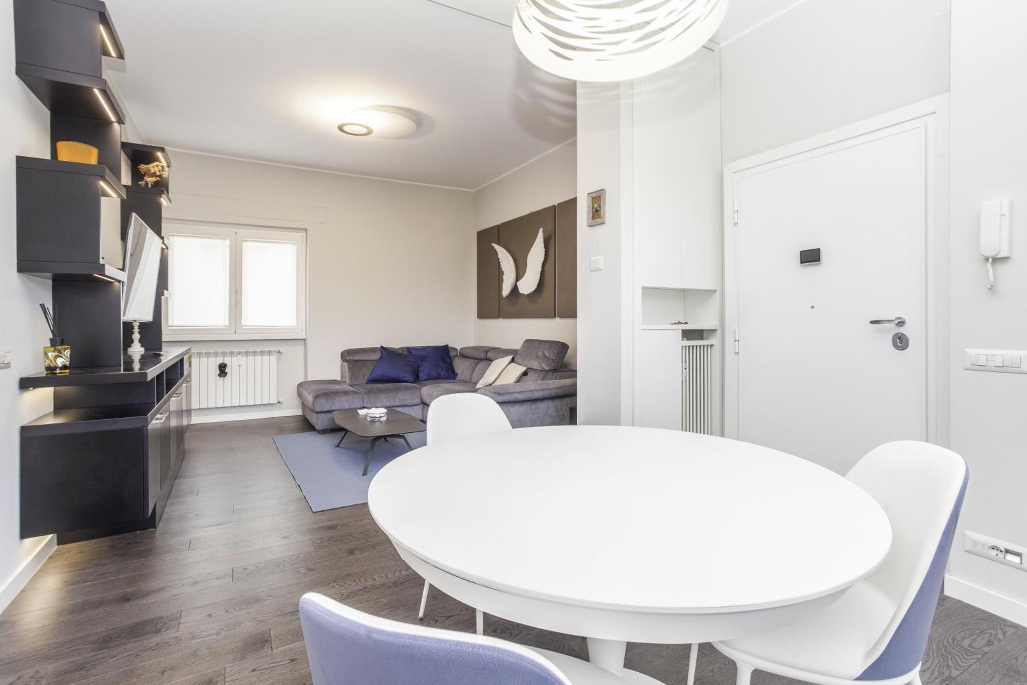 Elegant Metro A - By Openroma Apartment *